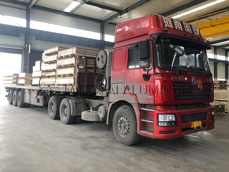 鄭州裝飾裝潢用5052A鋁板_符合環(huán)保標準_價格優(yōu)惠 鄭州裝飾裝潢用5052A鋁板_符合環(huán)保標準_價格優(yōu)惠